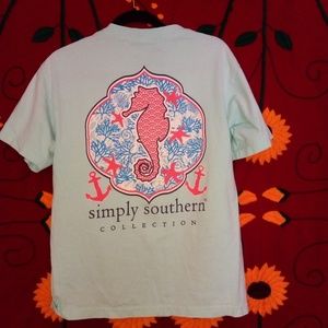 Simply southern tee M